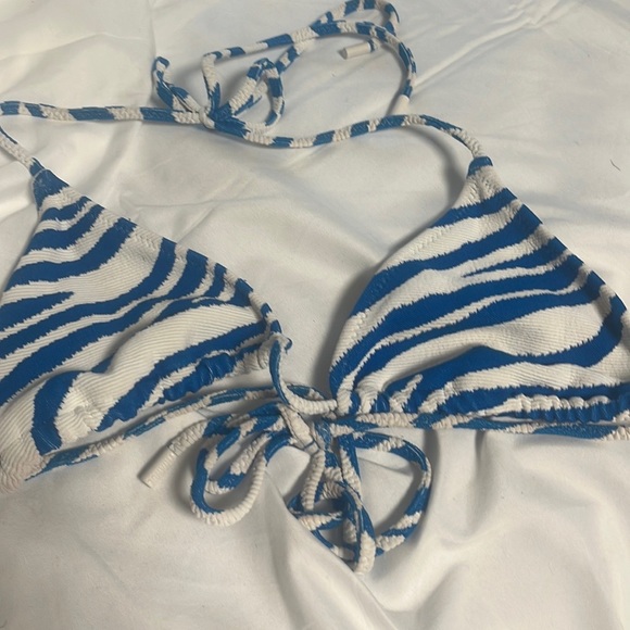 SOLD ‼️ - Picture 2 of 4